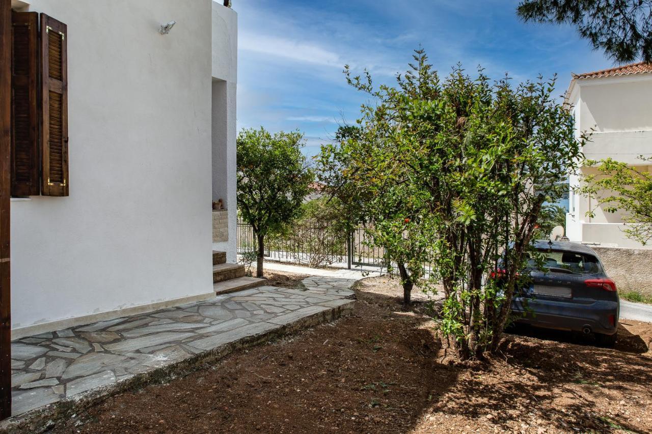 Alice House Porto Heli Exterior foto